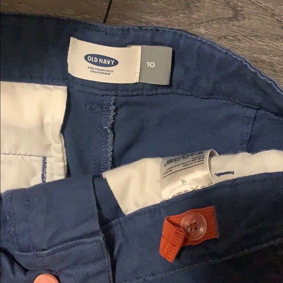 Boys shark shorts - Picture 3 of 3